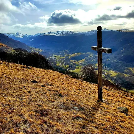 Independant Dans Demeure Typique D'exception Saint-Vincent-de-Salers