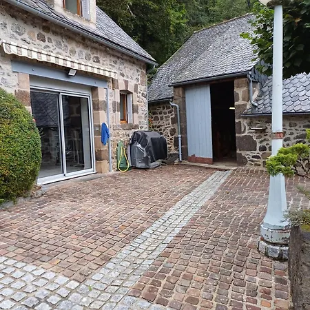 Independant Dans Demeure Typique D'exception Nyaraló Saint-Vincent-de-Salers