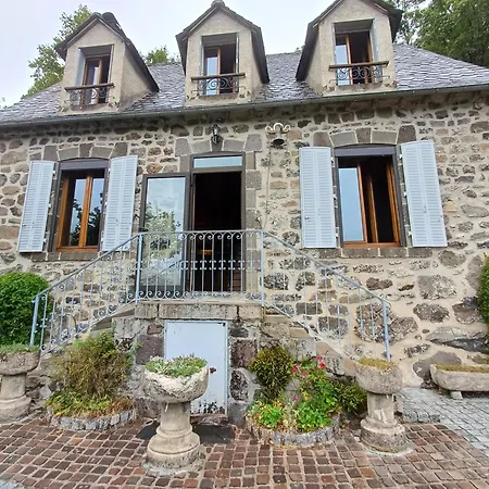 Independant Dans Demeure Typique D'exception *