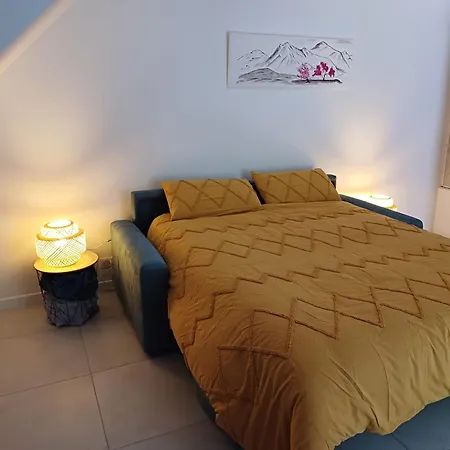 Independant Dans Demeure Typique D'exception *